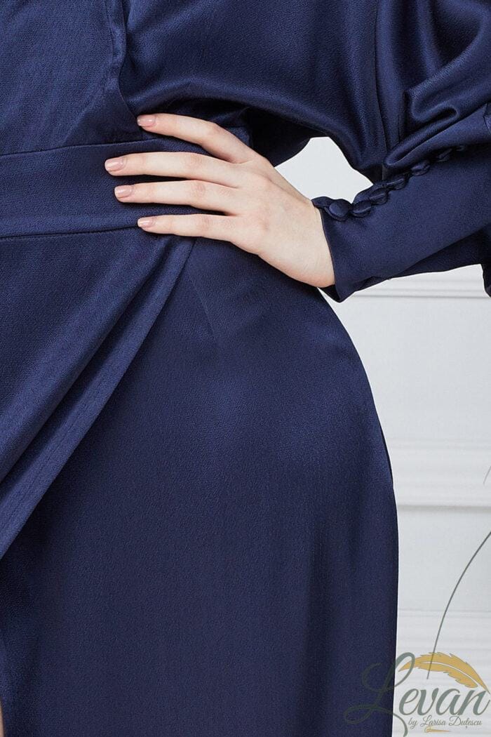 "La Giorgia" – Blu Notte in Raso con Maniche Lunghe - immagine 5